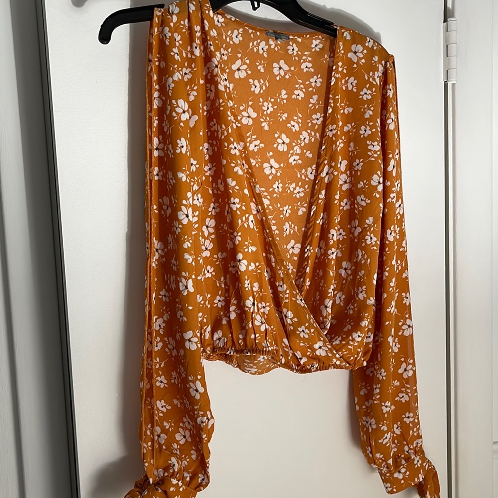 Charlotte Russe floral long sleeve top